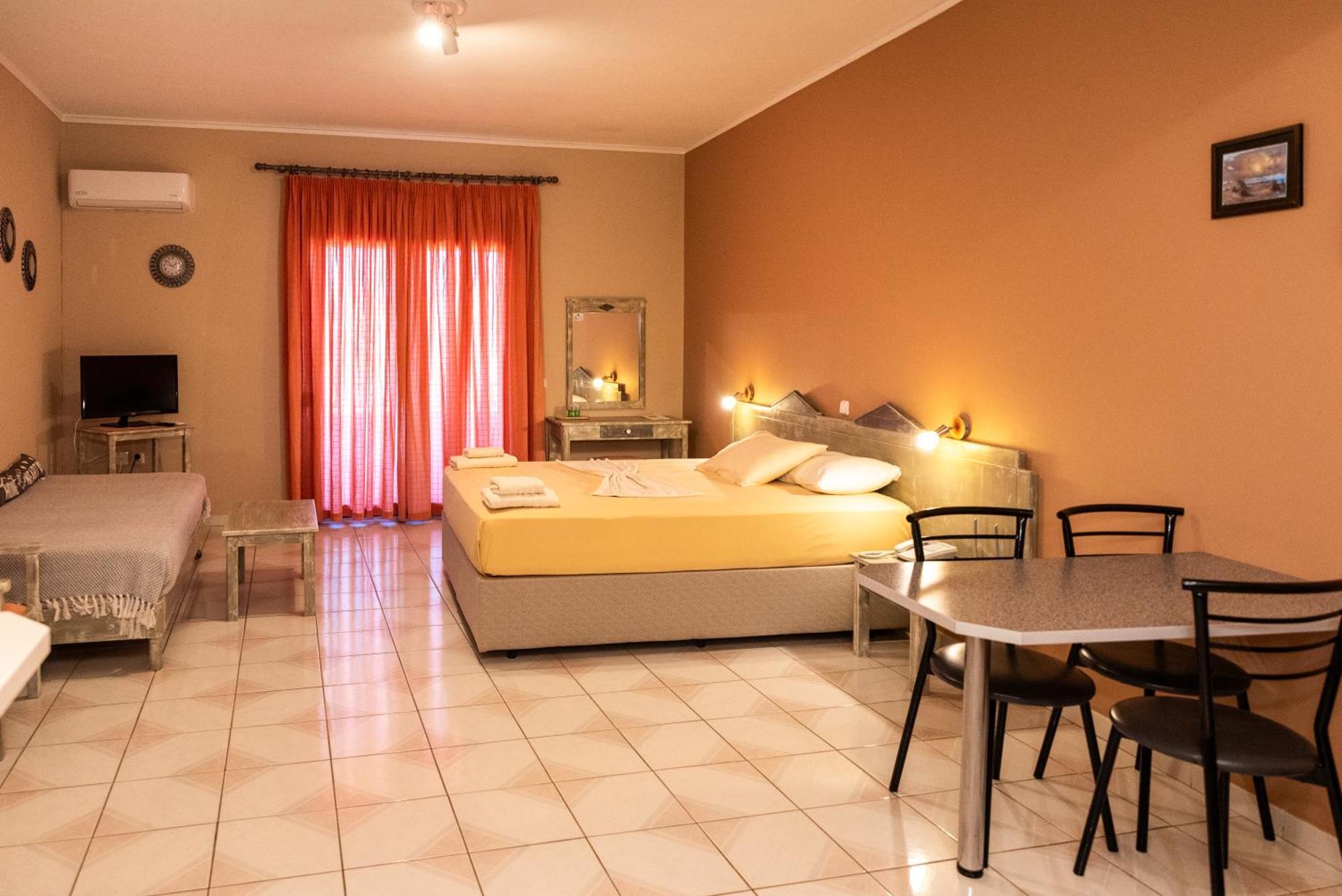 Sun Village Hotel Apartments Megas Limnionas ห้อง รูปภาพ